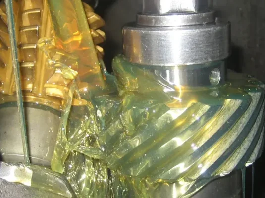 helical gear hobbing