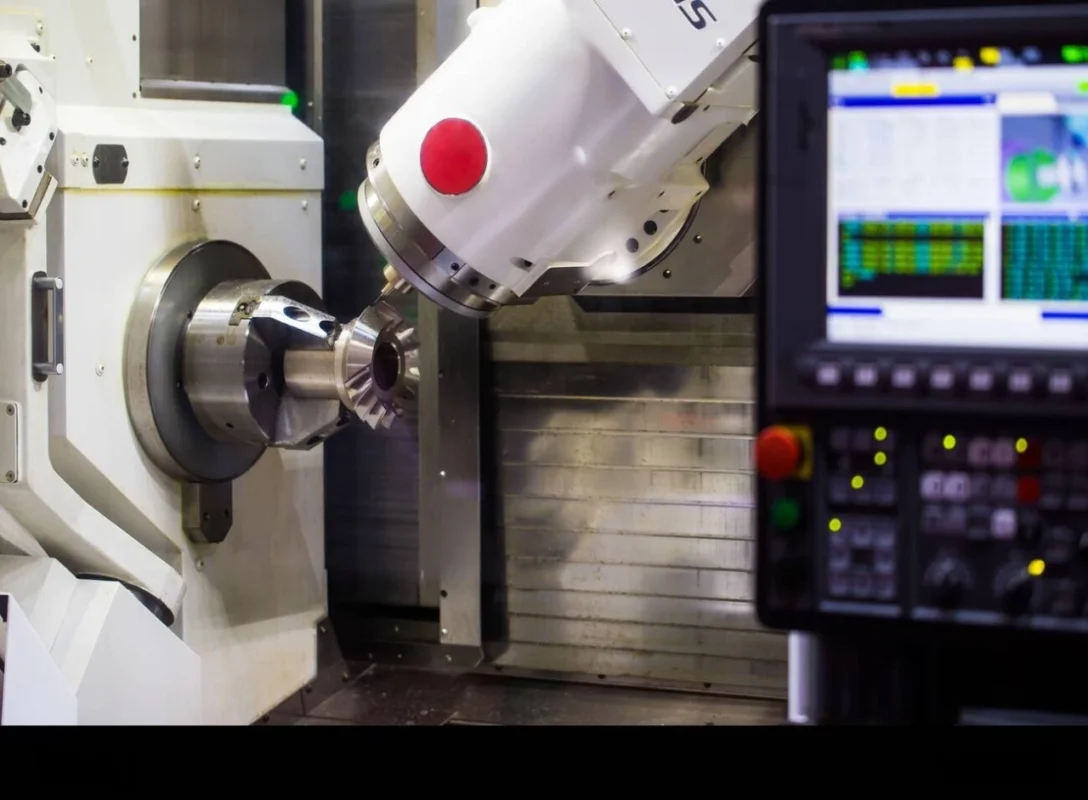 cnc-milling-or-turning-machine-cutting-bevel-gear